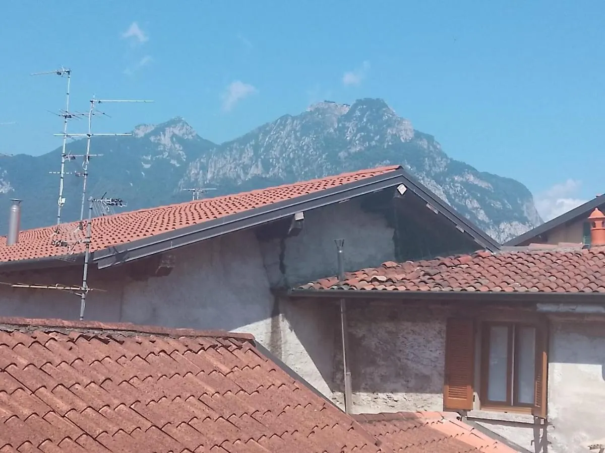 Authentic Yet Modern Retreat In Lecco Center Apartman